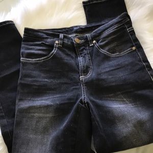 Dark Wash Universal Standard Jeans